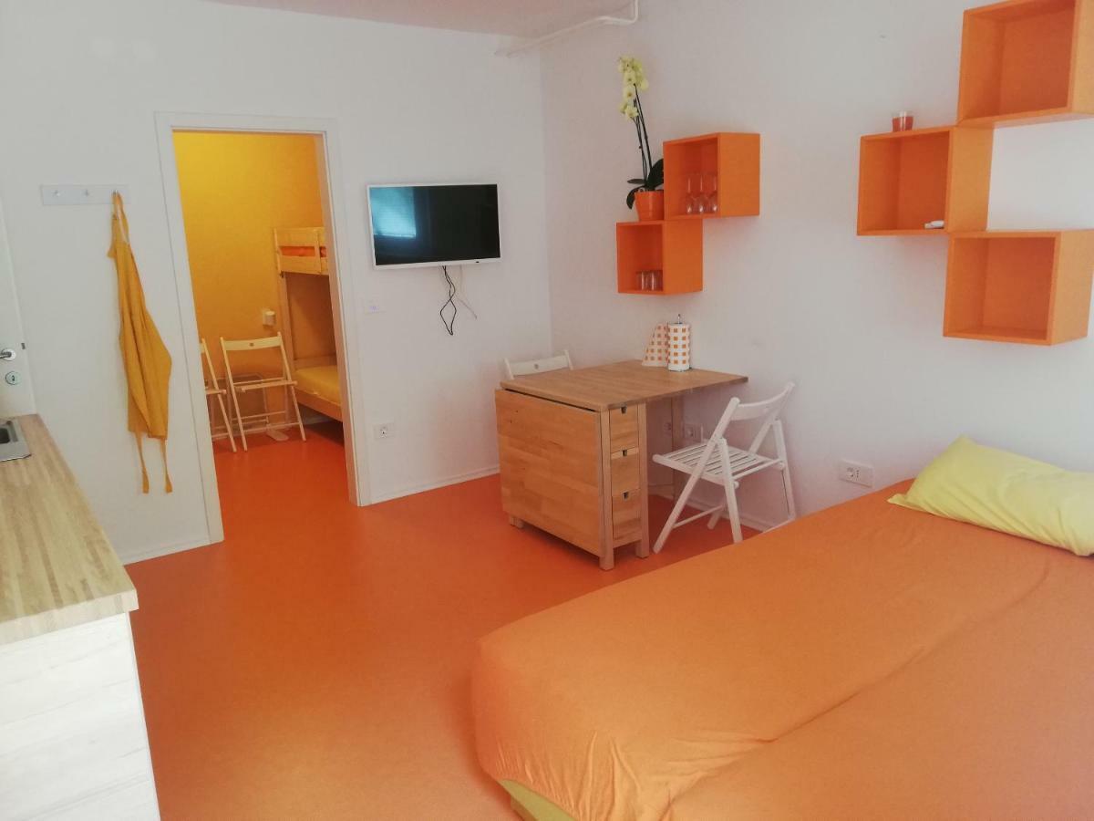 Apartma Ada Izola Bagian luar foto